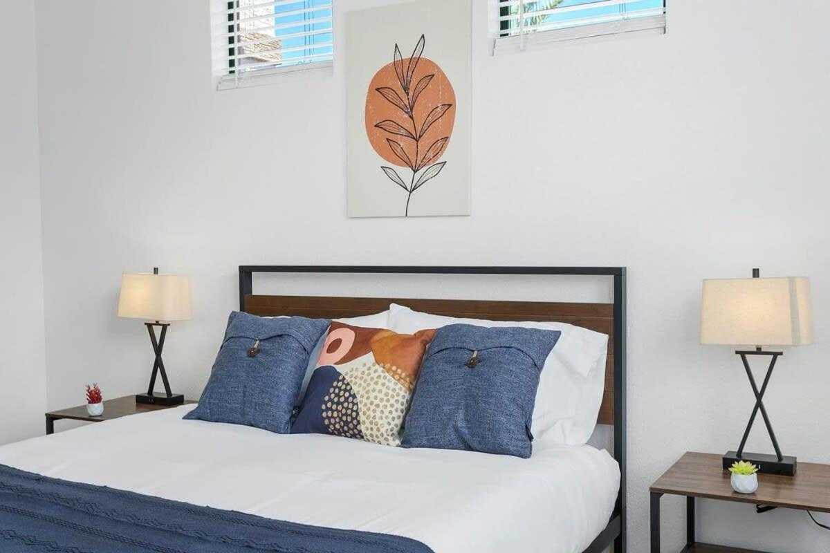 Cozysuites Glendale By The Stadium With Pool 02 エクステリア 写真